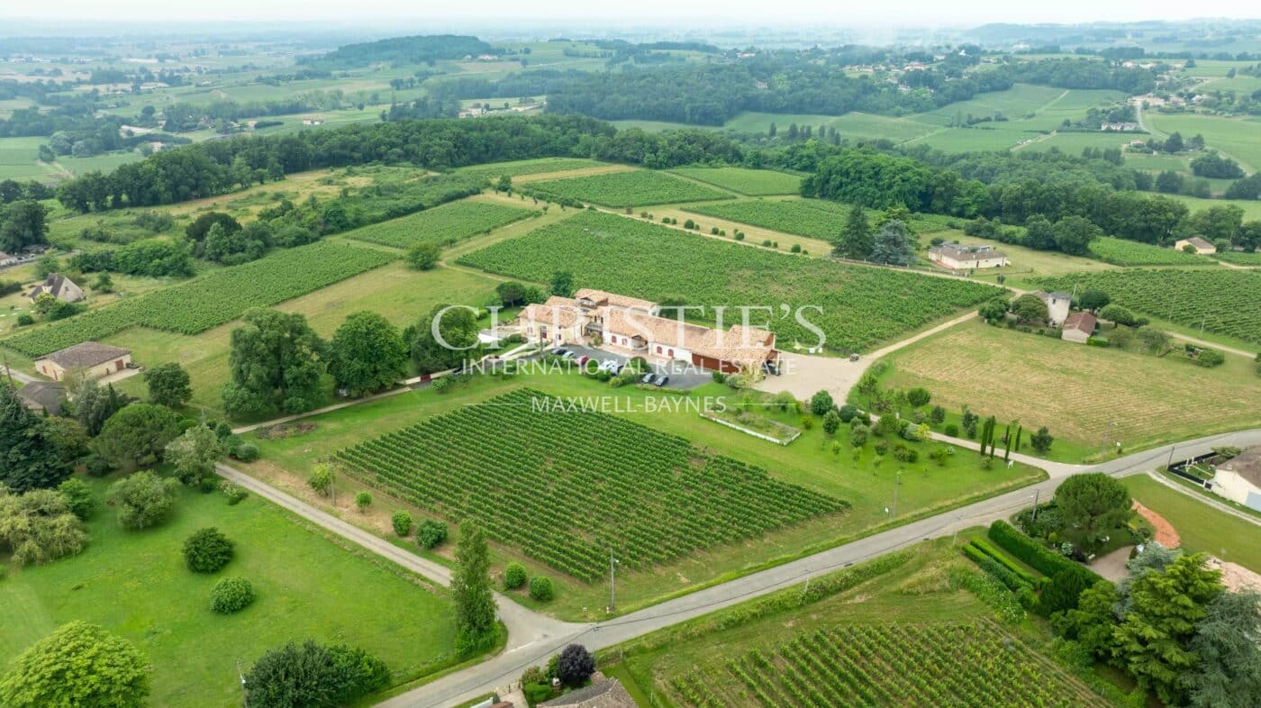 Domaine historique au cœur de l’Entre-Deux-Mers – un trésor du patrimoine bordelais à redécouvrir