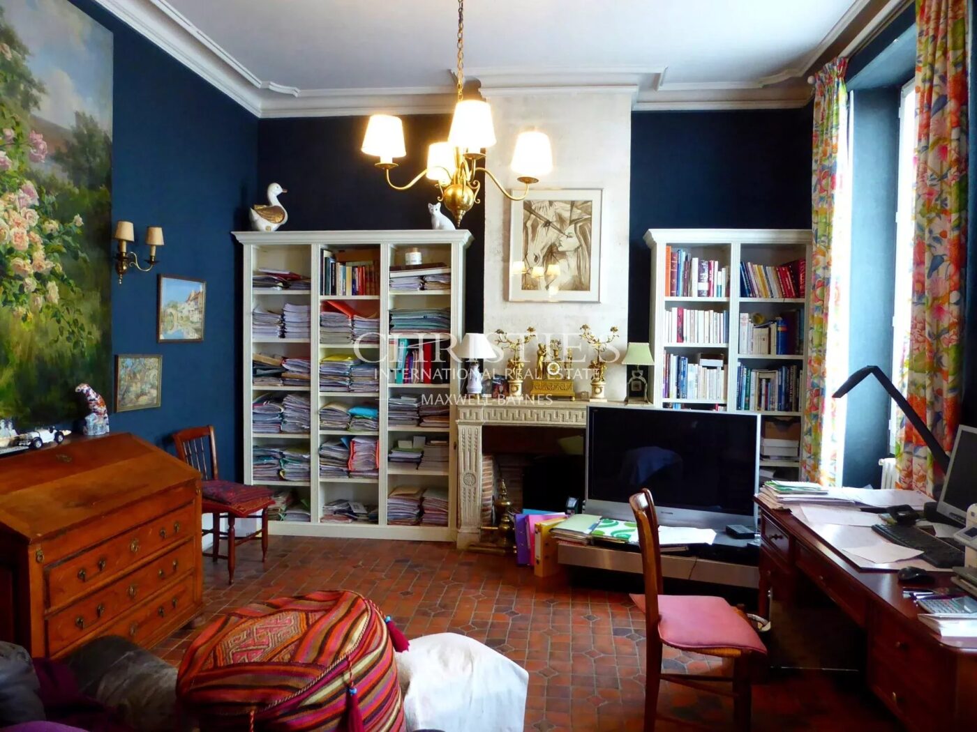 Propriété viticole de caractère en position dominante avec piscine