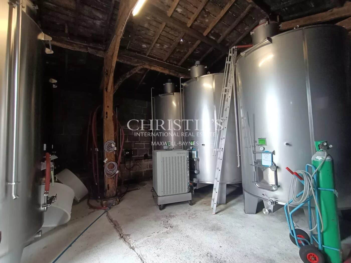 A vendre propriété de 15 ha , beau terroir en Agriculture Biologique