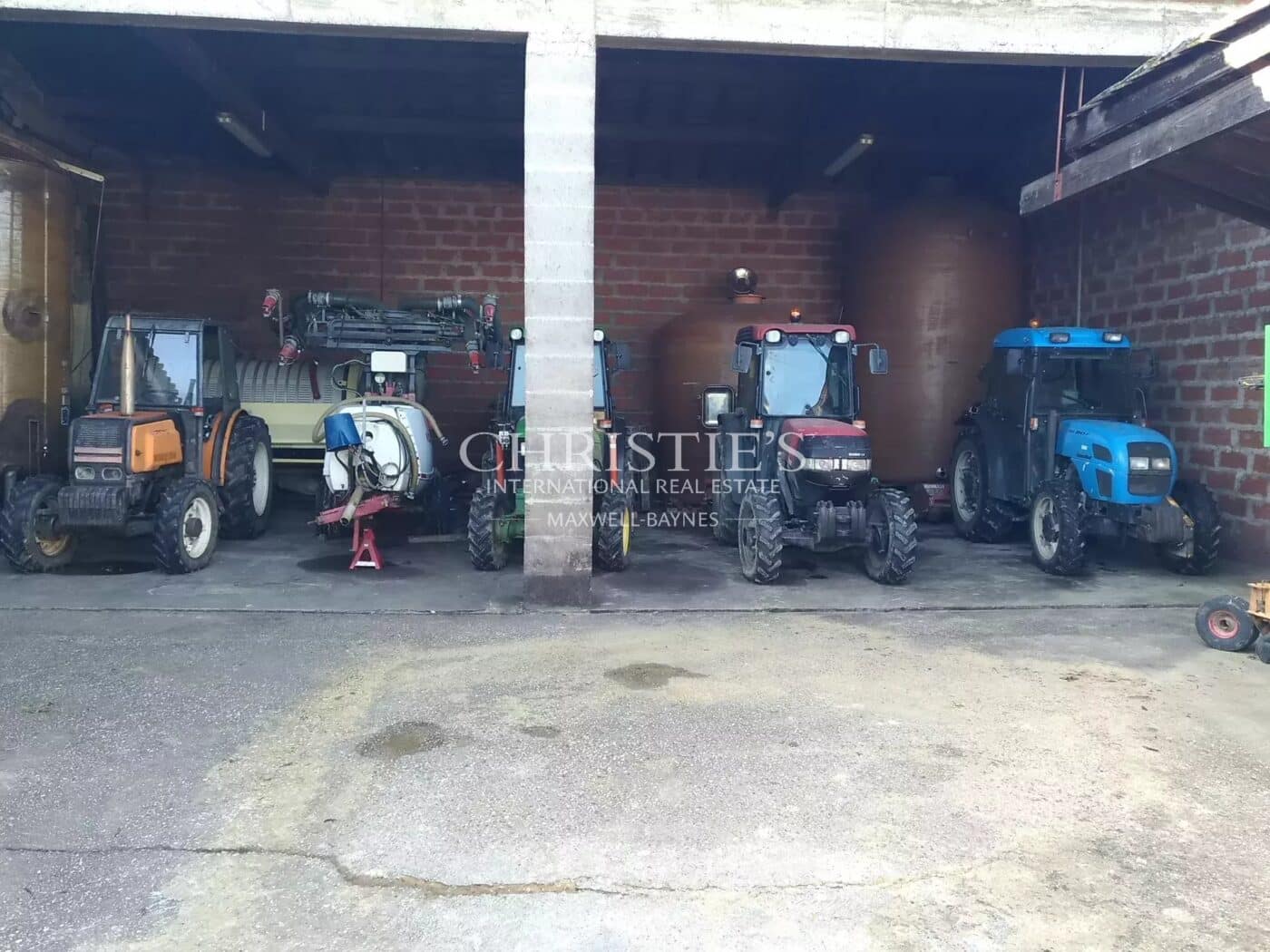 A vendre propriété viticole de 26 ha – Très bien entretenue – Clé en main !