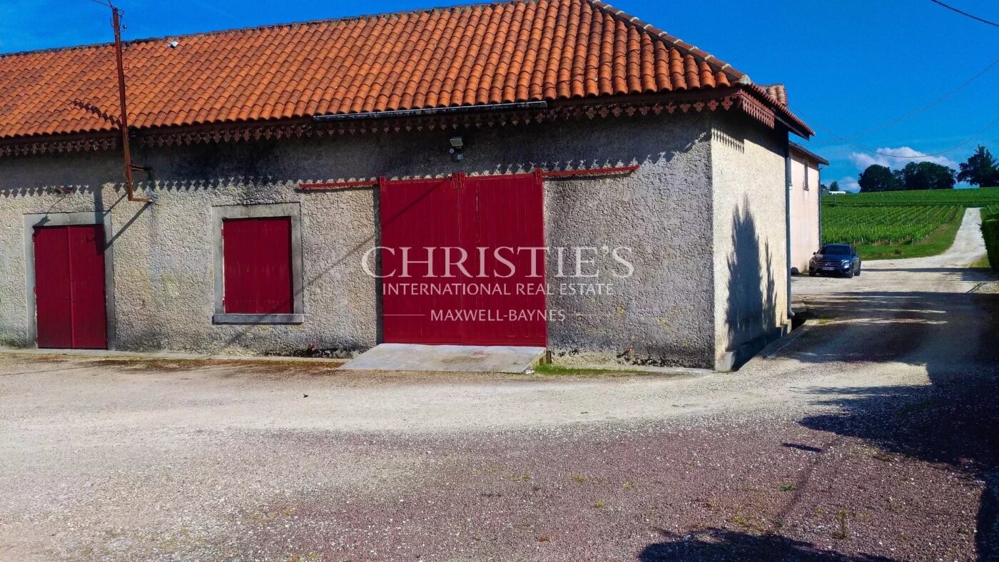 28 ha de vignes - Magnifique terroir - Belle bâtisse !