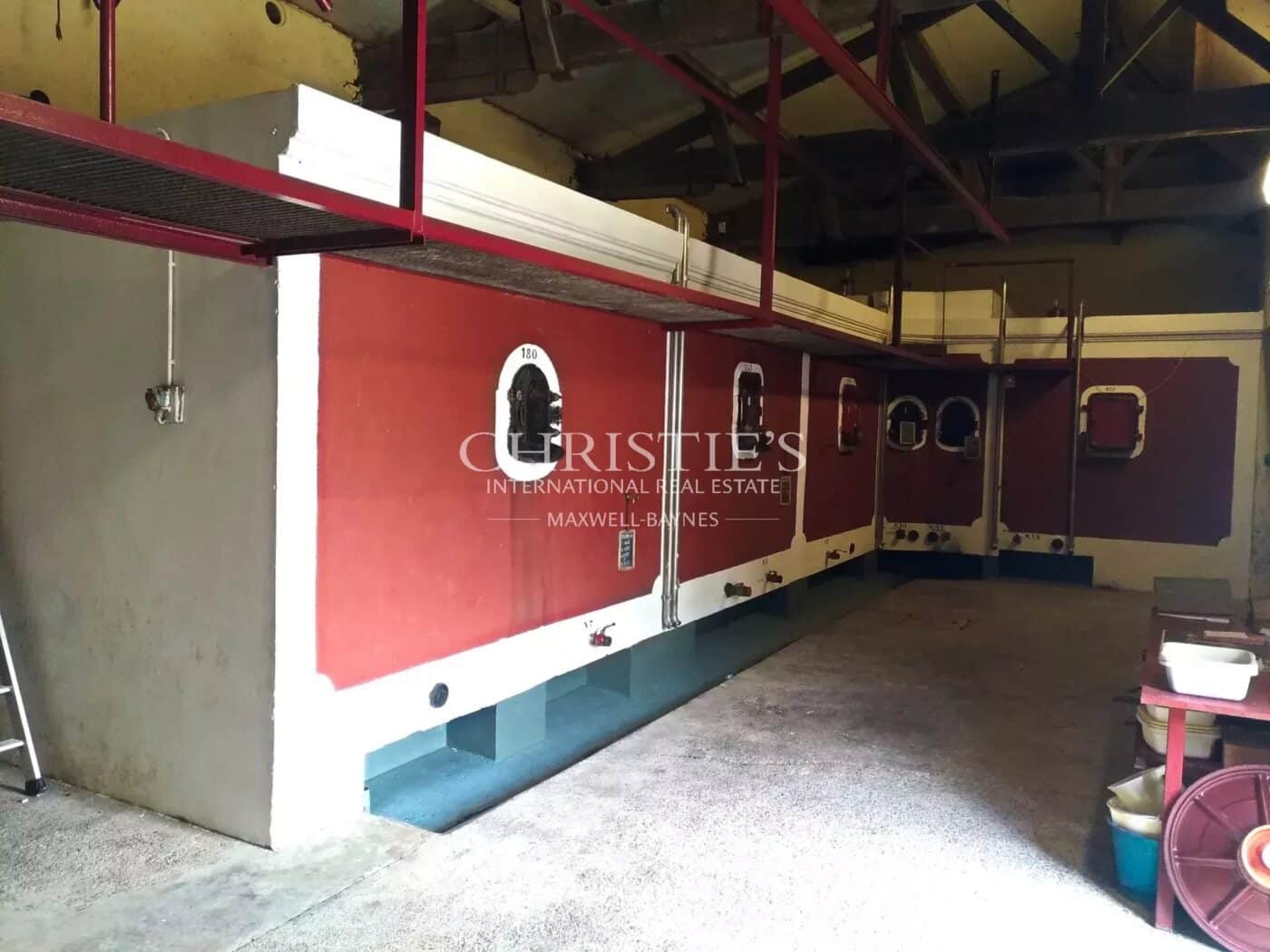 28 ha de vignes - Magnifique terroir - Belle bâtisse !