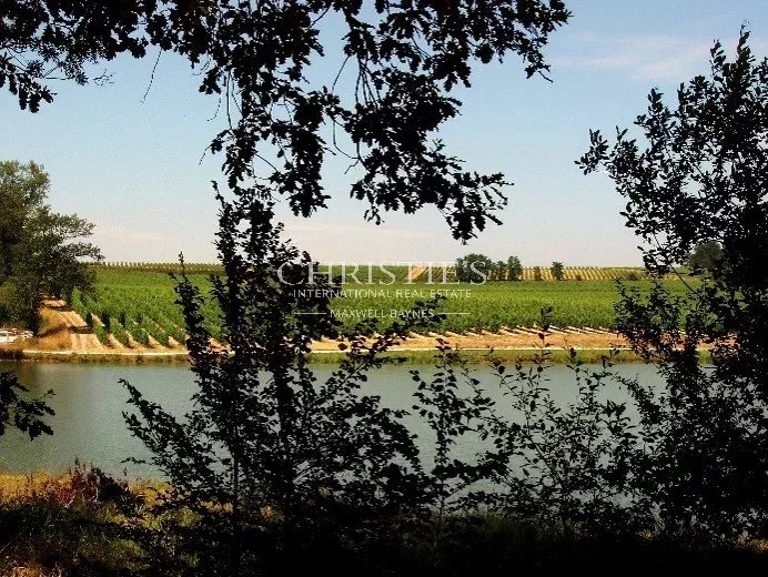 A vendre belle propriété viticole de 31,5 ha environ en Saint-Emilionnais