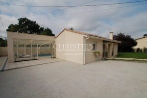 Vineyard estate in excellent condition with efficient winery