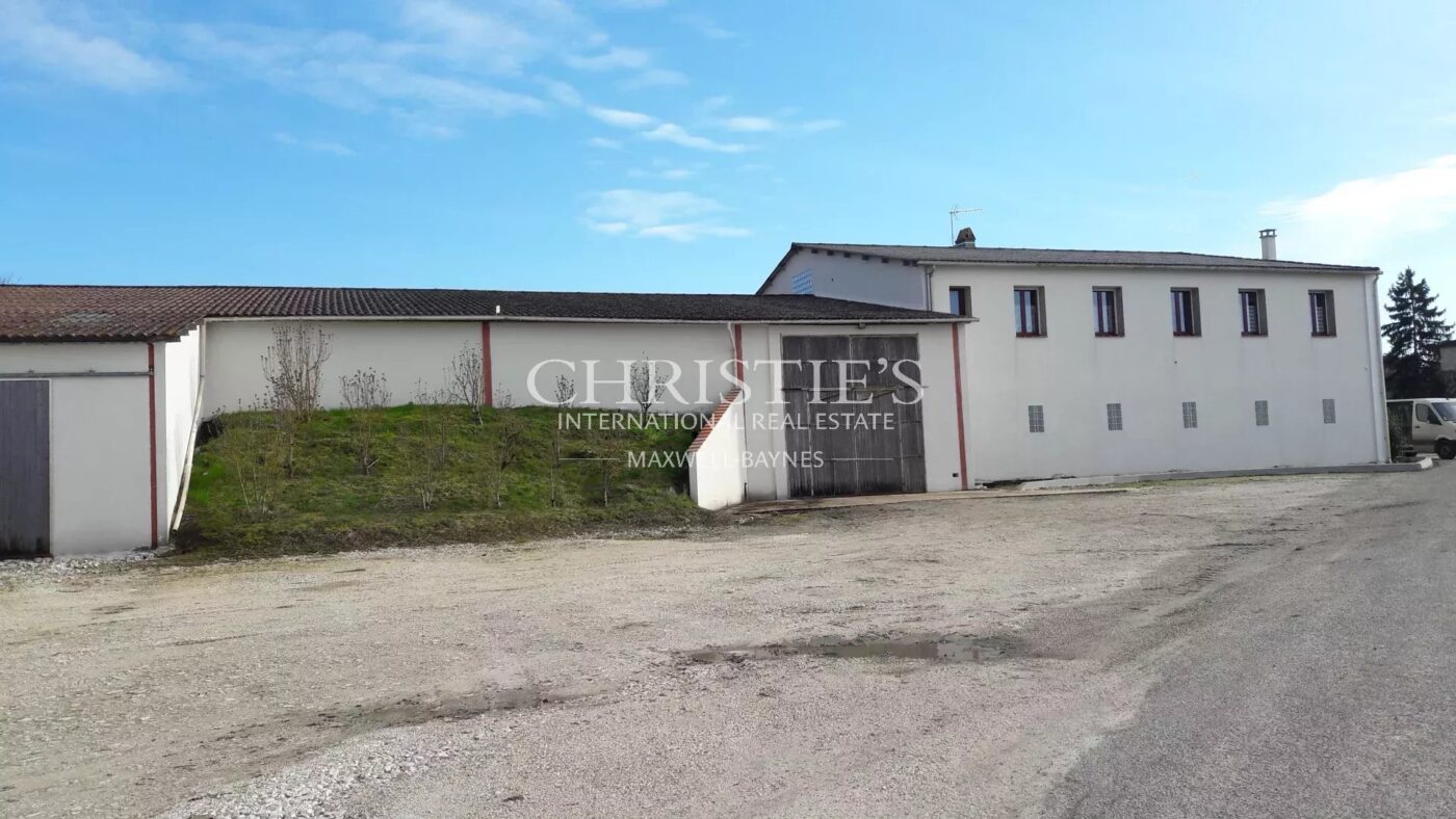 A vendre, à 10 min de Duras, Propriété viticole de renommée