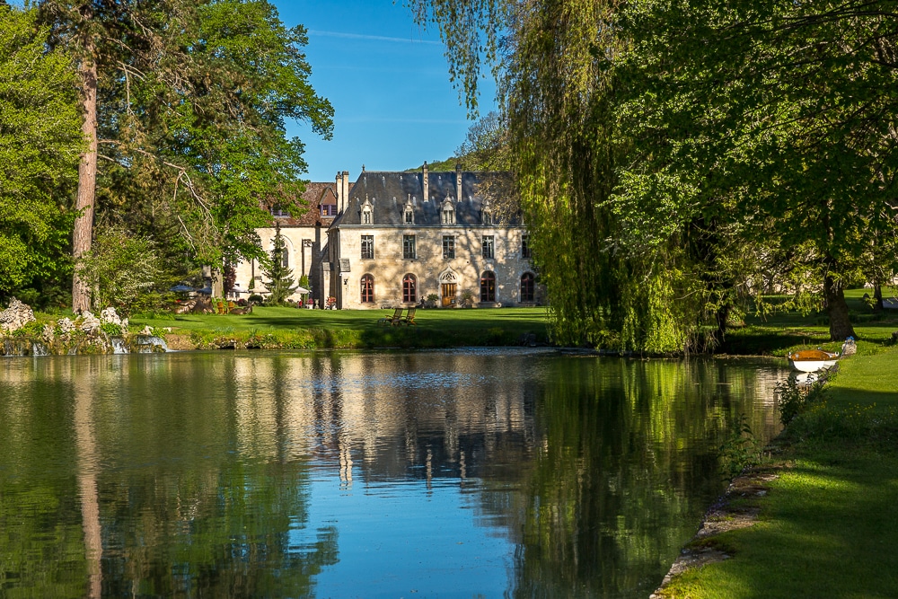 Abbaye de la Bussière Burgundy – Vineyard Tourism: the future of vineyards for sale in France