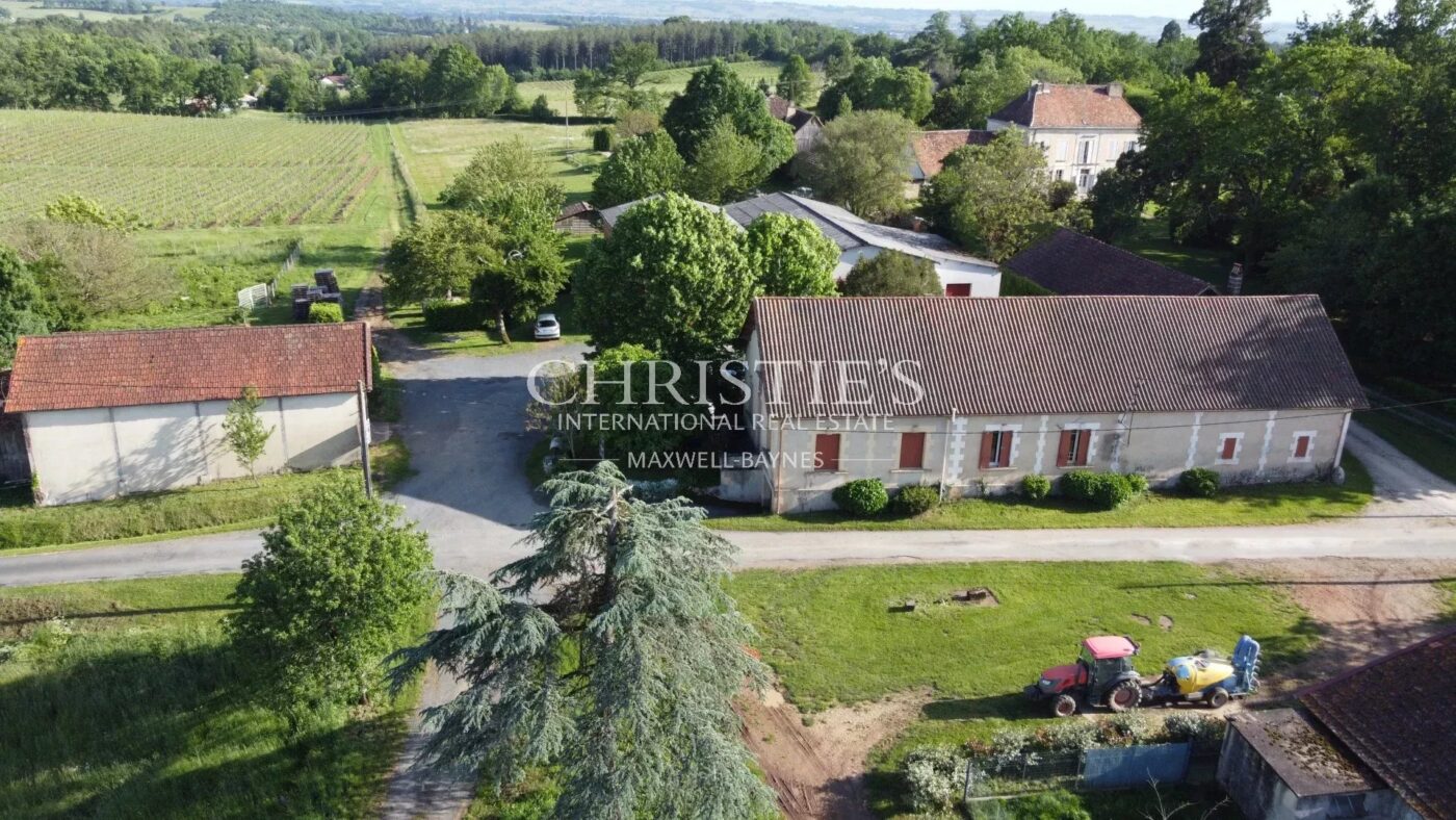 出售 - AOC Pécharmant 和 Rosette 产区的葡萄园,维护良好