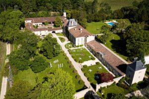 Exceptional vineyard estate with Hospitality Business in the heart of Entre-Deux-Mers