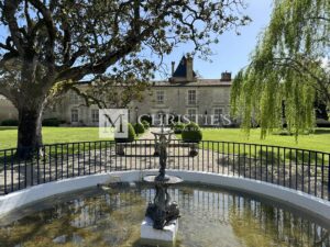 Exceptional vineyard estate with Hospitality Business in the heart of Entre-Deux-Mers