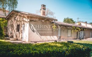 Domaine viticole avec une belle superficie, une demeure de charme et un gîte