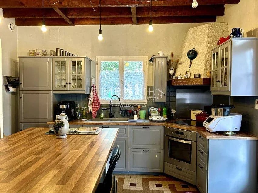 Charmante propriété viticole de 10 hectares avec 2 maisons - AOC Castillon Côtes de Bordeaux