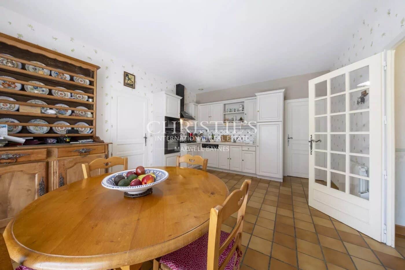 Attractive Cognac property for sale