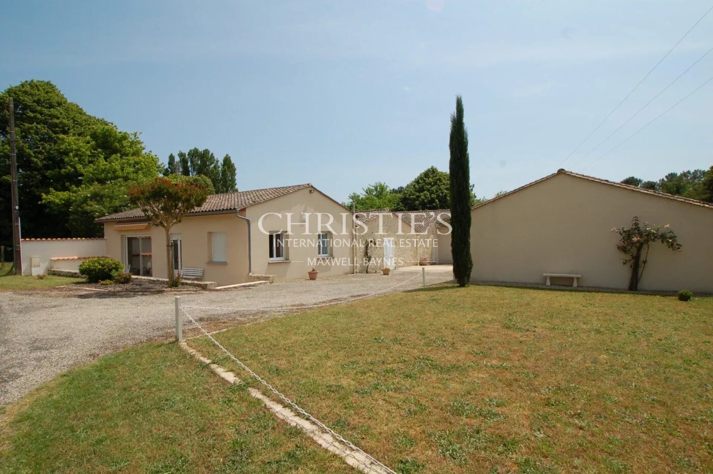 Lovely 3-hectare hobby vineyard - 1.75 ha of vines in AOC Côtes de Bordeaux