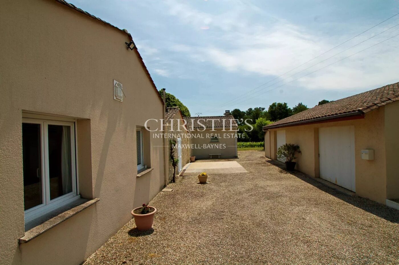 Lovely 3-hectare hobby vineyard - 1.75 ha of vines in AOC Côtes de Bordeaux