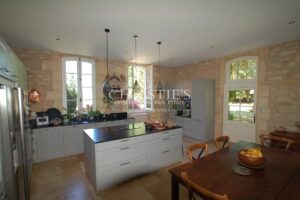 Charmante propriété viticole - 33 ha de terre - 19 ha de vigne en AB - magnifique site