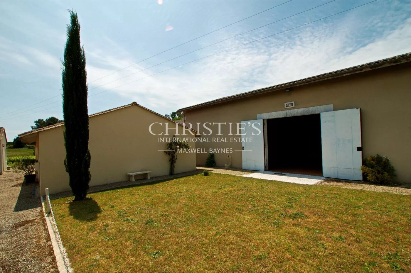 占地 3 公顷的迷人葡萄园 - 1.75 公顷葡萄园位于AOC波尔多坡地 产区