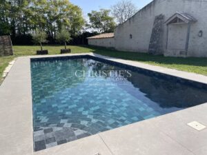 Somptueuse Chartreuse avec vignoble près de Saint-Emilion