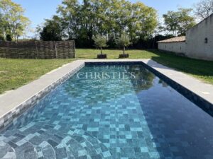 Somptueuse Chartreuse avec vignoble près de Saint-Emilion