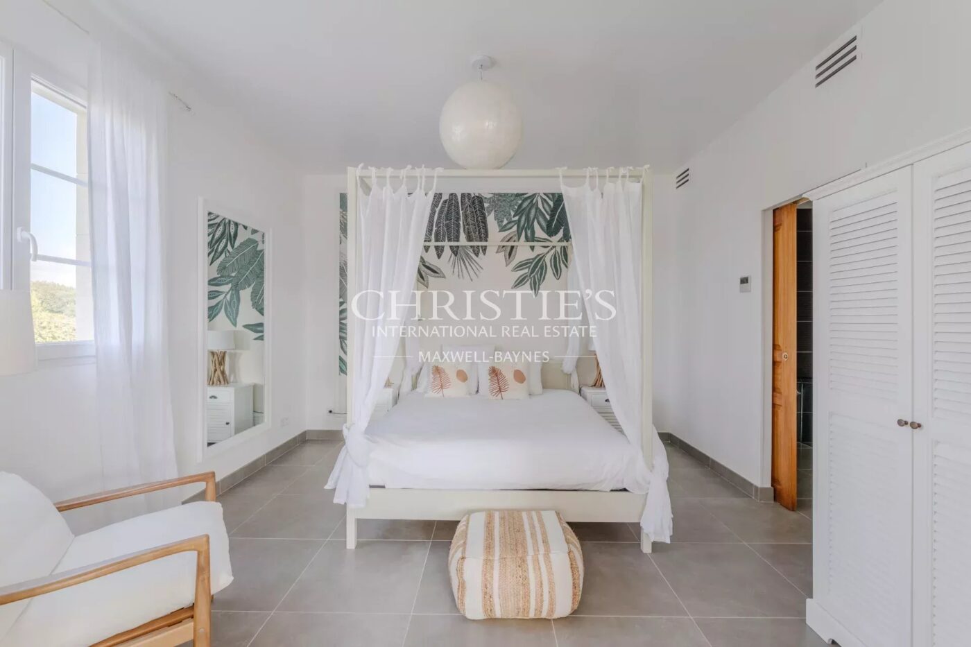 Impressionnante propriété de 6.5 ha - Vignoble en AOC Haut Médoc - Oenotourisme