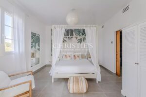 Impressionnante propriété de 6.5 ha - Vignoble en AOC Haut Médoc - Oenotourisme