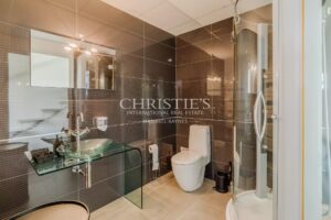 Impressionnante propriété de 6.5 ha - Vignoble en AOC Haut Médoc - Oenotourisme