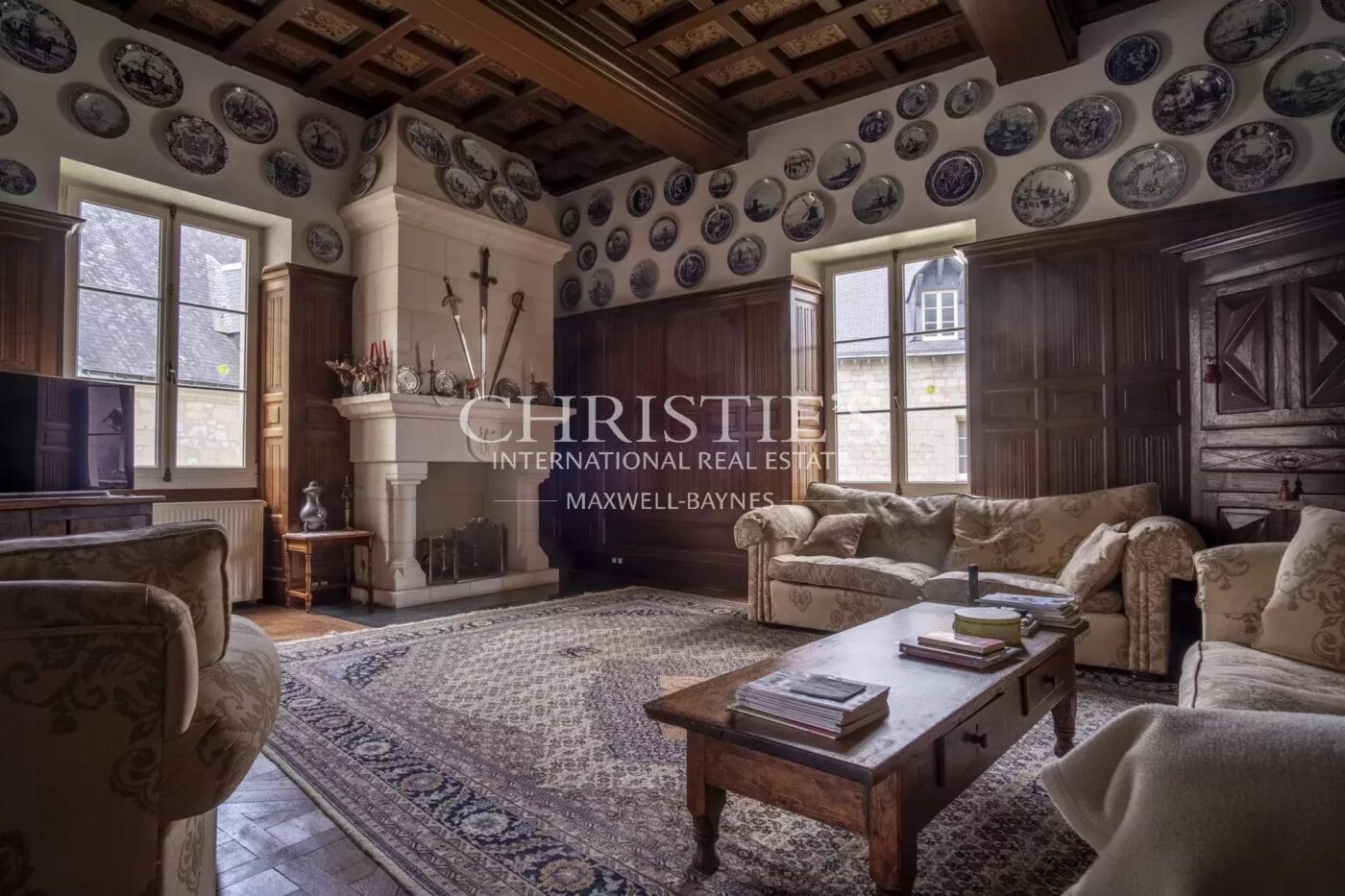 Château avec son vignoble Saumur AOC de 15Ha entre Chinon et Saumur