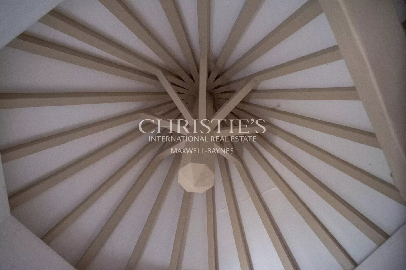 Château avec son vignoble Saumur AOC de 15Ha entre Chinon et Saumur