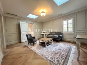 Prime and Rare Vineyard Estate in the heart of the renowned and highly sought after appellation of Pomerol