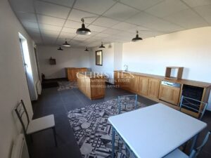 5 公顷 上梅多克aoc 葡萄园 配备现代化运营的建筑风格