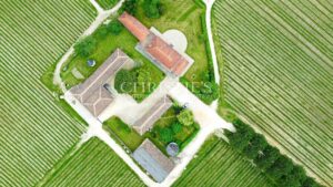 Propriété viticole de 28 ha en excellent état avec bâtiments de caractère