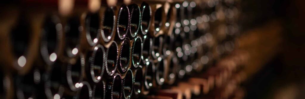 bouteilles de vin suite à un investissement dans un vignoble