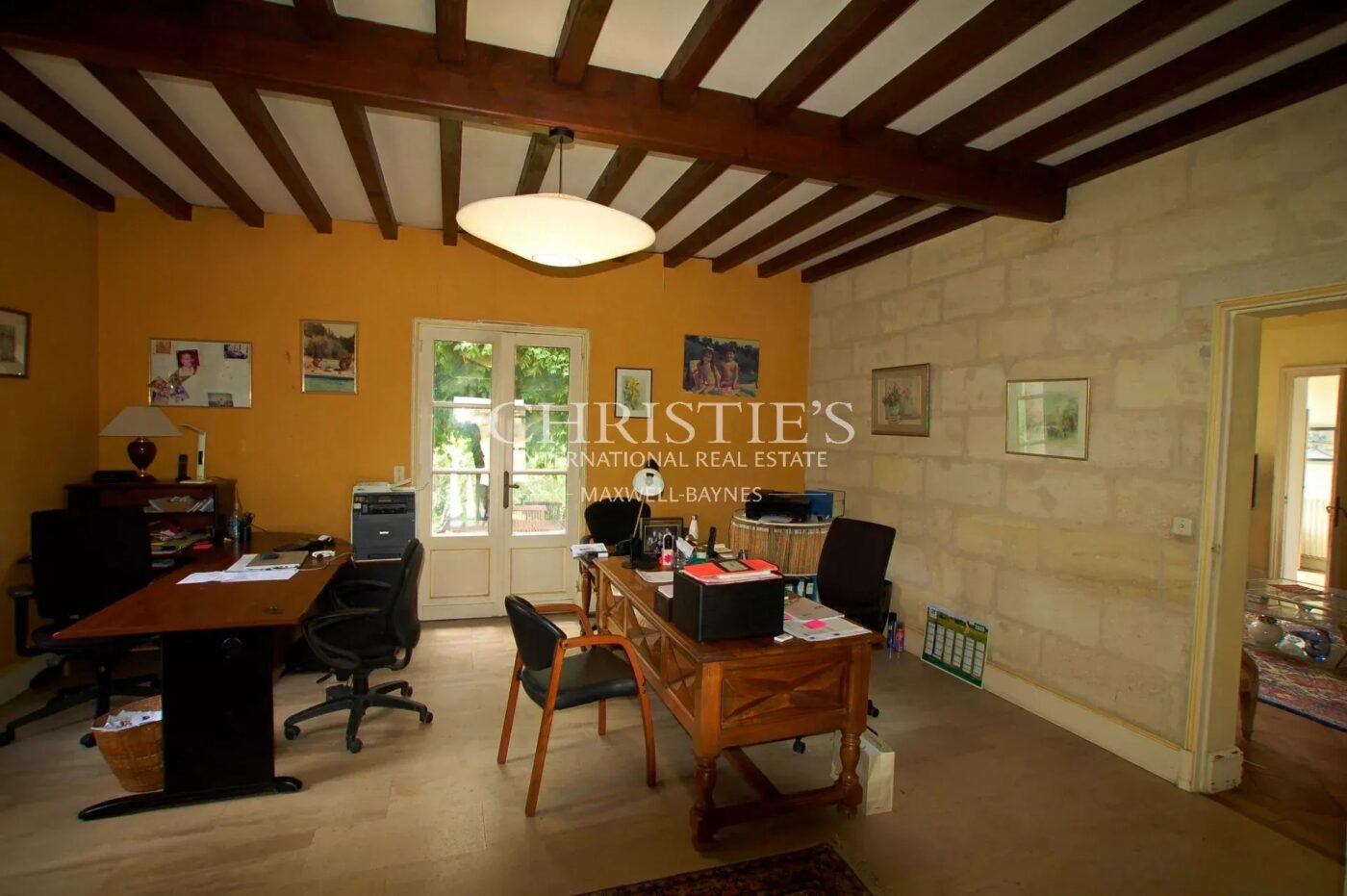 Charmante maison en pierre ouverte sur la nature et son jardin