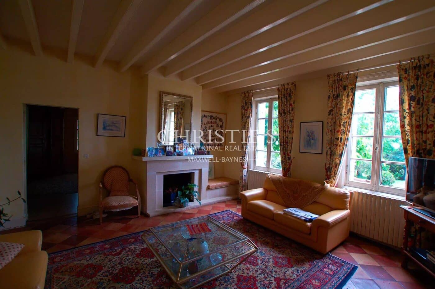 Charmante maison en pierre ouverte sur la nature et son jardin