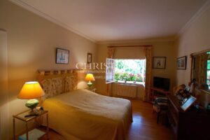 Charmante maison en pierre ouverte sur la nature et son jardin