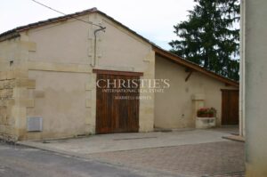 Terroir très qualitatif, Agriculture Biologique, 8 ha de vigne, 2 maisons, chai