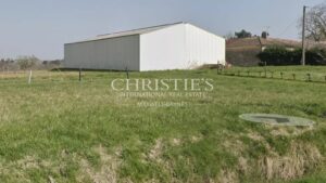 For sale – Parcel of AOP Bordeaux vines with farm building - Entre-Deux-Mers