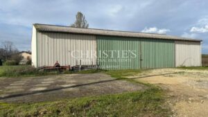 For sale – Parcel of AOP Bordeaux vines with farm building - Entre-Deux-Mers