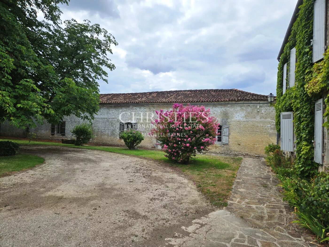 Exceptionnelle propriété viticole dans la région de Cognac