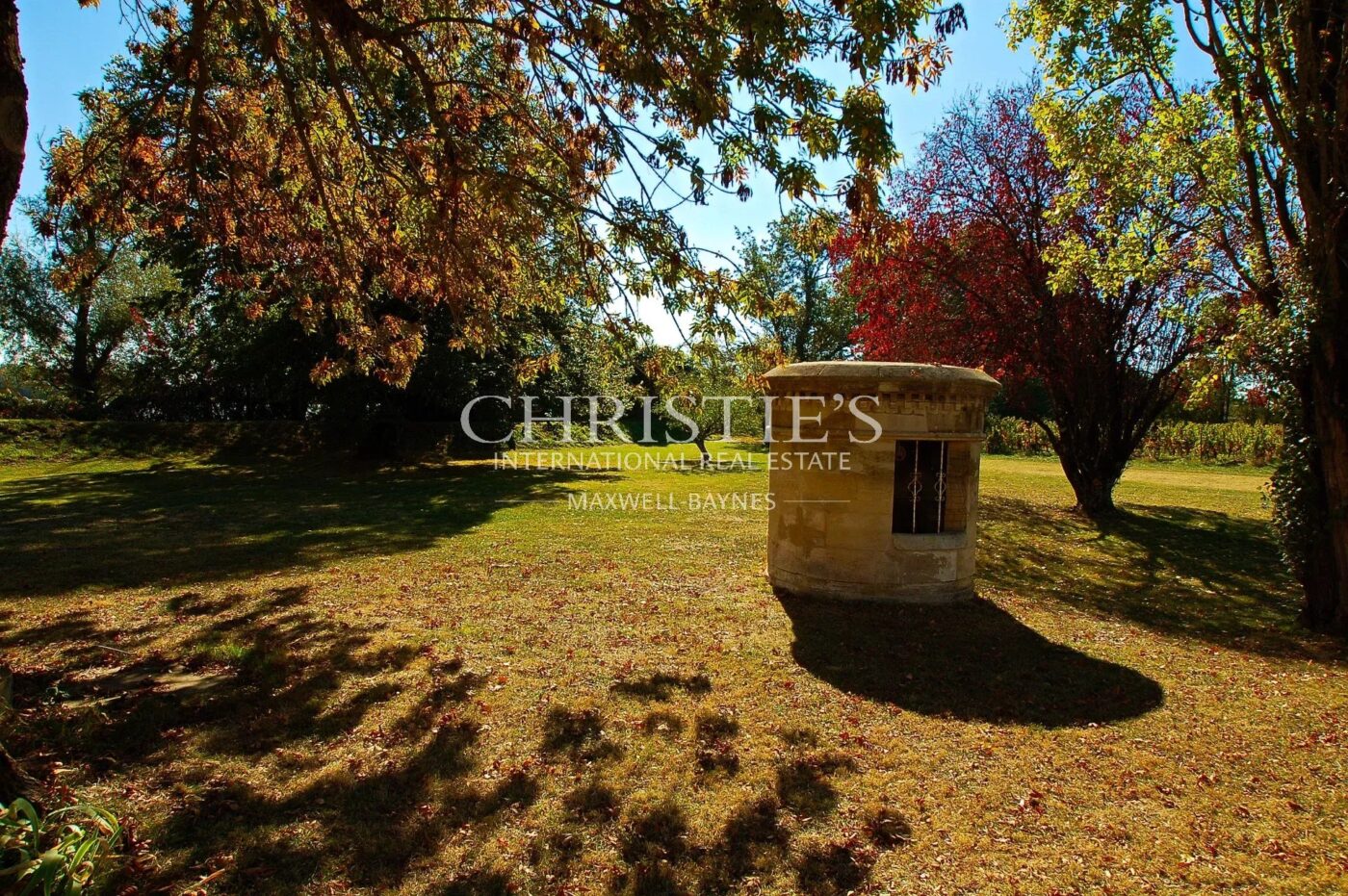 Domaine viticole d'agrément de charme avec vue sur la Dordogne