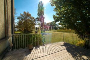 Domaine viticole d'agrément de charme avec vue sur la Dordogne
