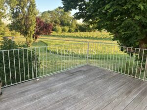Domaine viticole d'agrément de charme avec vue sur la Dordogne
