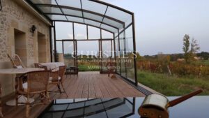 Hobby vineyard estate - Wine tourism - near Bordeaux