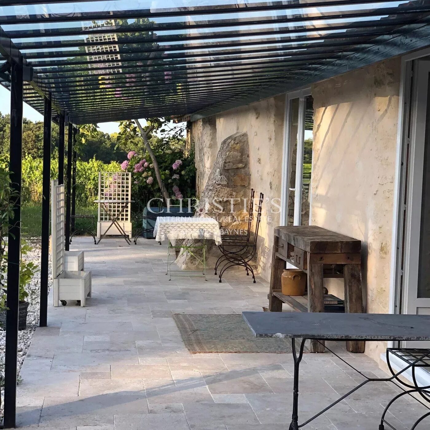 Hobby vineyard estate - Wine tourism - near Bordeaux