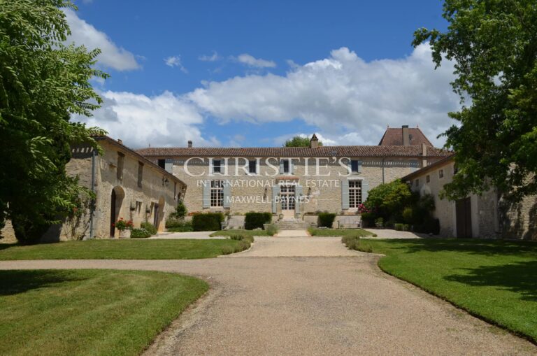 Très beau domaine viticole en AOC Montravel, Haut-Montravel et Côtes de Bergerac - Biologique