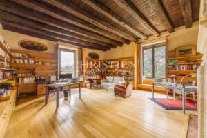 Magnifique Château historique avec une petite activité viticole en AOP Bordeaux Supérieur à proximité de Bordeaux / Saint-Émilion