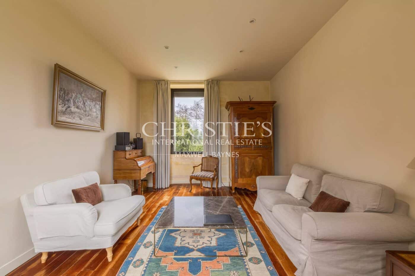 Magnifique Château historique avec une petite activité viticole en AOP Bordeaux Supérieur à proximité de Bordeaux / Saint-Émilion