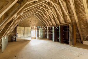 Magnifique Château historique avec une petite activité viticole en AOP Bordeaux Supérieur à proximité de Bordeaux / Saint-Émilion