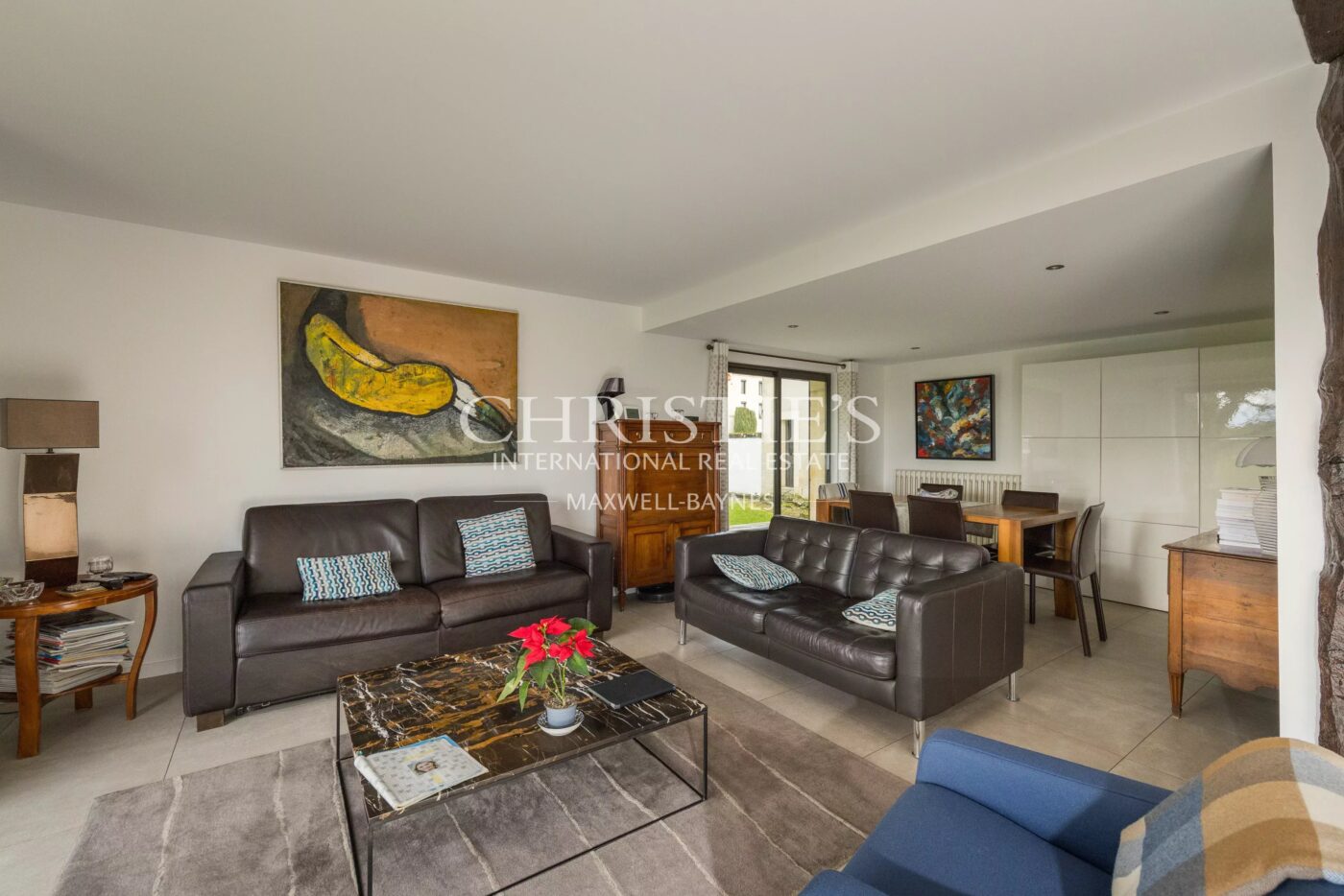 Magnifique Château historique avec une petite activité viticole en AOP Bordeaux Supérieur à proximité de Bordeaux / Saint-Émilion