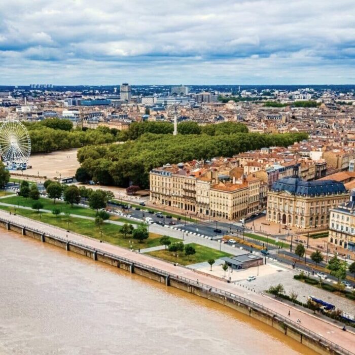 Which vineyard to visit around Bordeaux? Which vineyard to visit around Bordeaux?